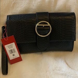 Enzo Angiolini black wristlet